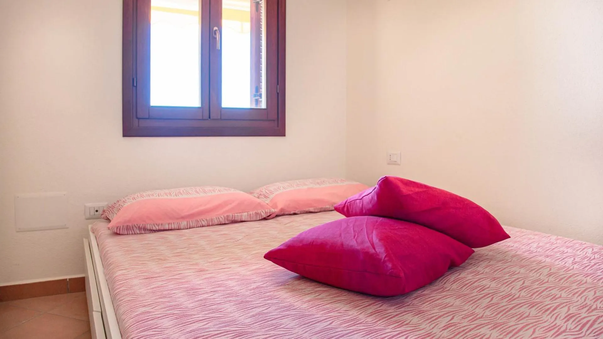 Casa Aura Con Vista Iun R8853 Apartment Cala Gonone Italy